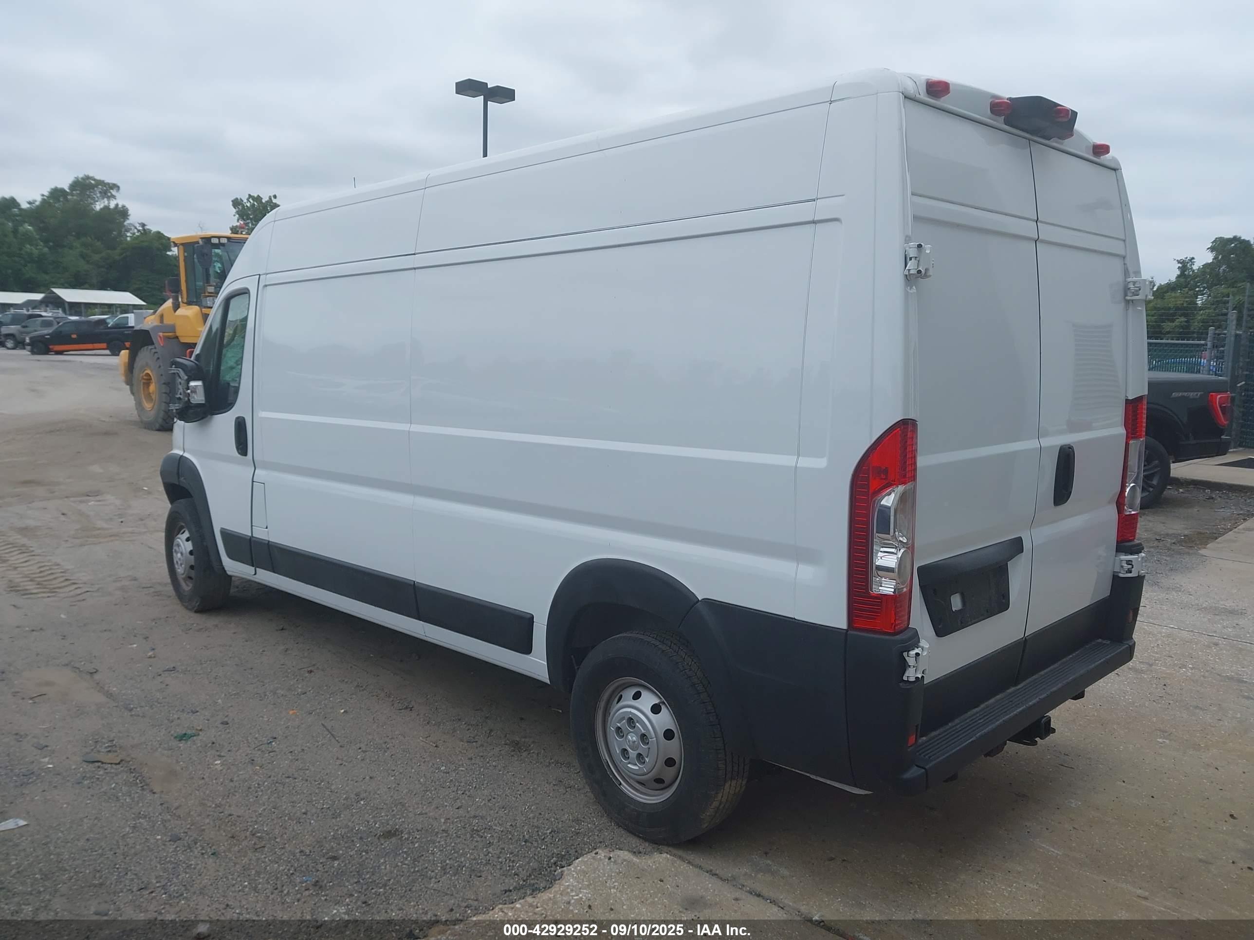 2021 RAM ProMaster City — VIN 3C6LRVDG1ME512815 — photo 3